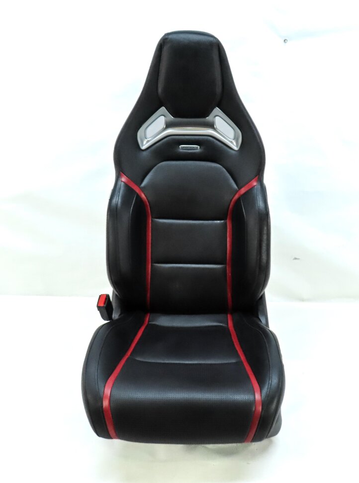 Thumbnail 2: 14-15 MERCEDES CLA45 AMG C117 FRONT LEFT RECARO ///AMG SEAT ASSEMBLY BLACK & RED