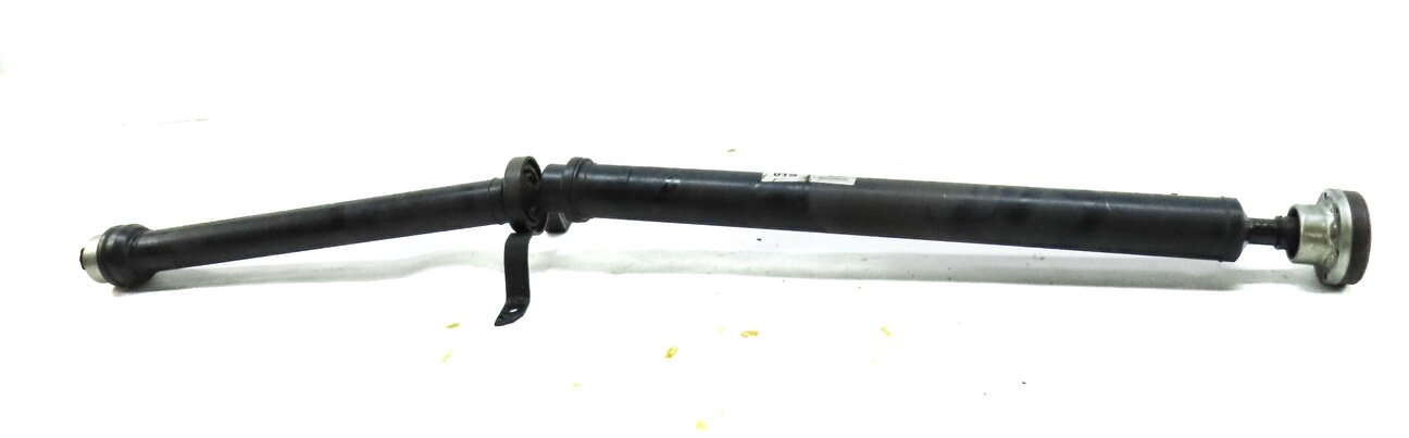 2013-2014 AUDI A5 (B8 8T) AUTO TRANSMISSION - REAR DRIVESHAFT DRIVE LINE SHAFT
