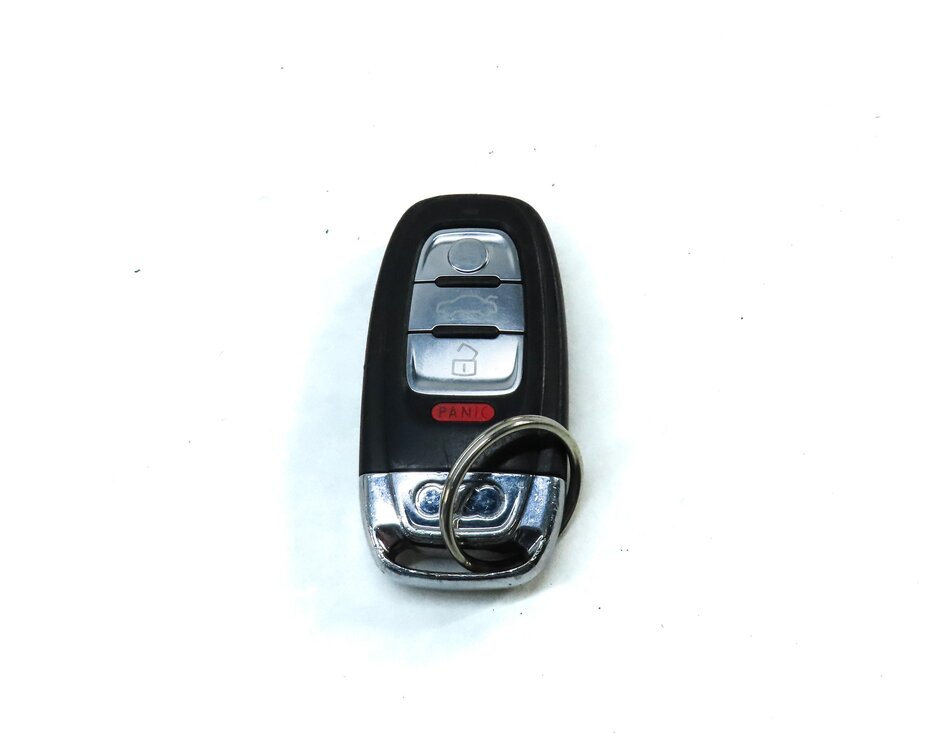 Thumbnail 12: 2013 AUDI A5 (B8 8T) 2.0L SPEEDOMETER BODY ENGINE MODULE & KEY SET BCM ECM ECU