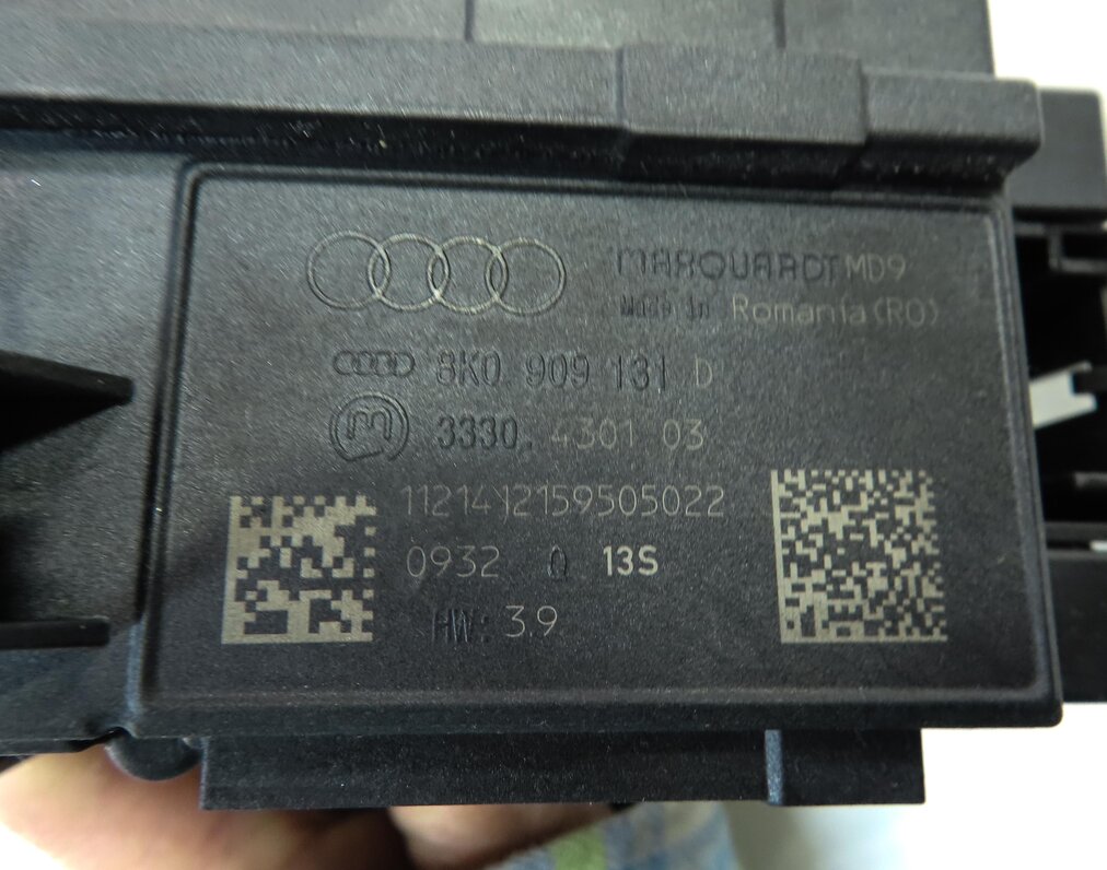 Thumbnail 16: 2013 AUDI A5 (B8 8T) 2.0L SPEEDOMETER BODY ENGINE MODULE & KEY SET BCM ECM ECU