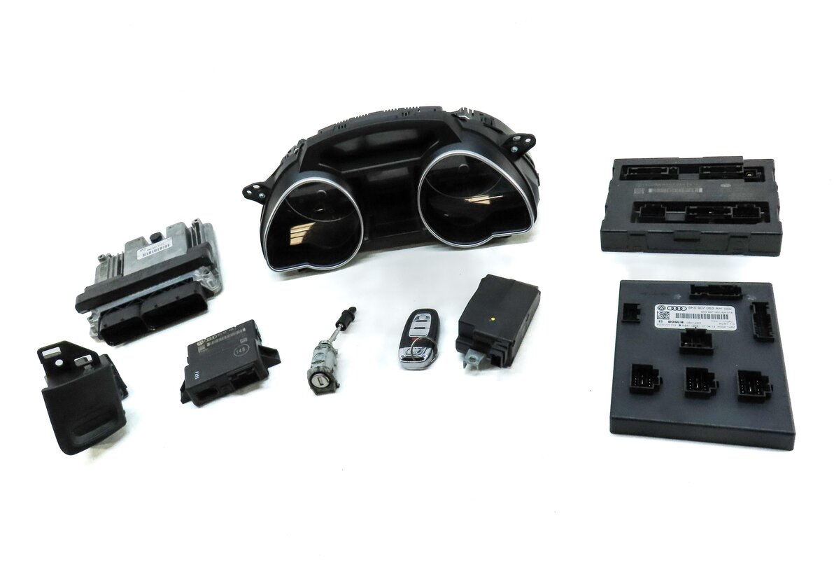 Thumbnail 3: 2013 AUDI A5 (B8 8T) 2.0L SPEEDOMETER BODY ENGINE MODULE & KEY SET BCM ECM ECU