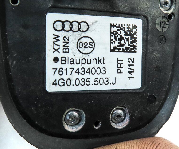 Thumbnail 7: 13-17 AUDI A4 A5 S4 S5 Q3 (B8 8K 8T 8U) RADIO STEREO GPS ANTENNA (ICE SILVER)