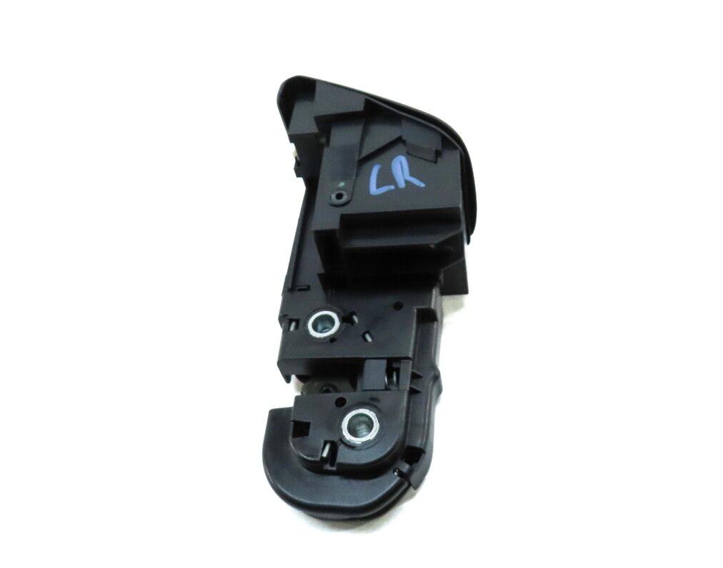 Thumbnail 6: 2013 AUDI A5 (B8 8T) REAR LEFT SEAT LATCH & RELEASE BUTTON