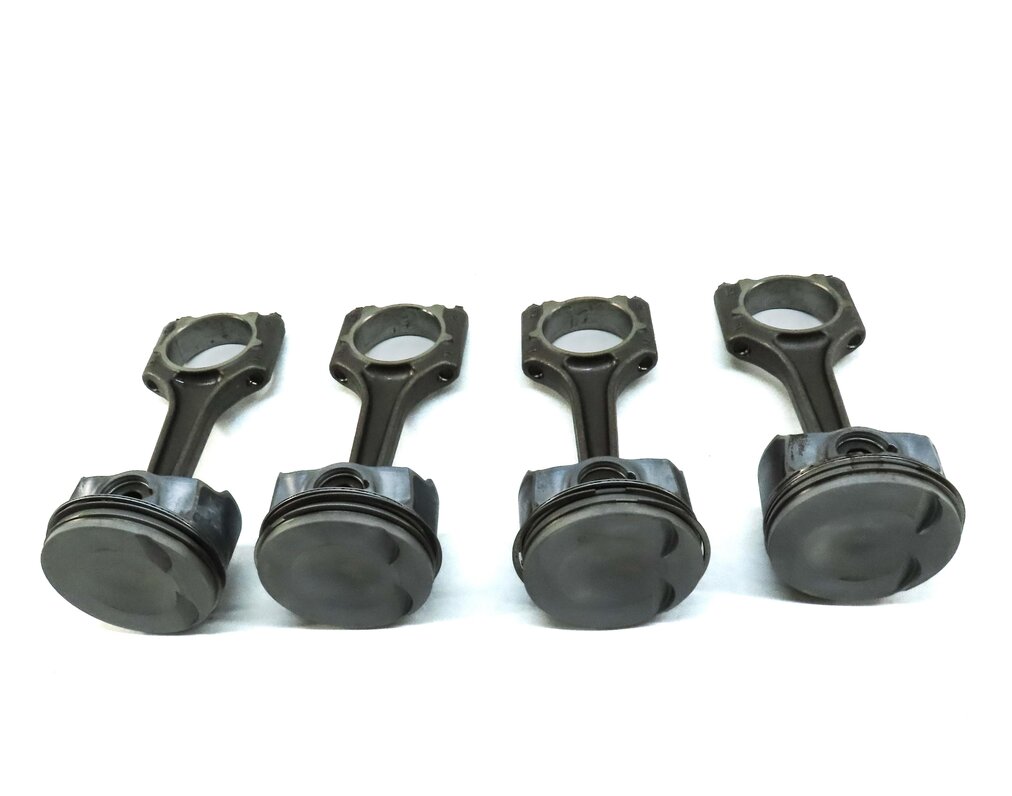 Thumbnail 3: 11-18 VW / AUDI - A3 A4 A5 A6 Q5 TT BEETLE JETTA TIGUAN 2.0L TURBO PISTON SET 4
