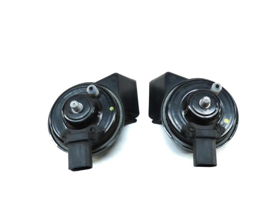 Thumbnail 4: 2008-2017 AUDI A4 A5 S4 S5 Q5 (B8 8K 8R 8T) HIGH & LOW TONE SAFETY HORN SET