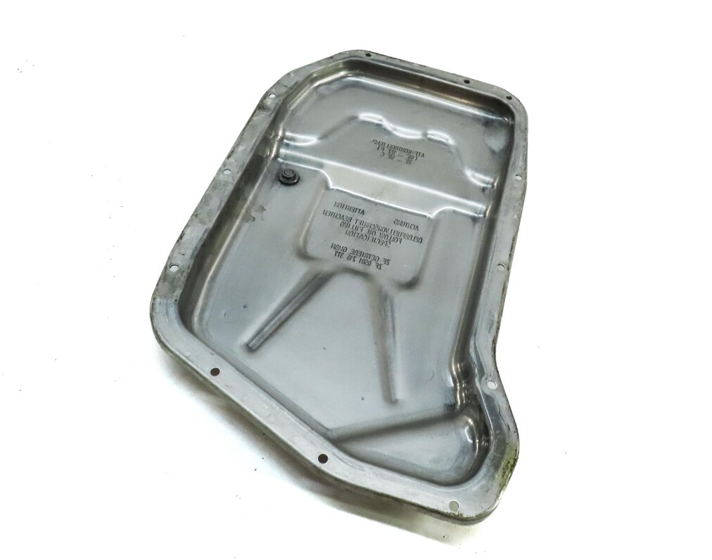 11-18 AUDI A4 A5 A6 A7 A8 Q5 S7 S8 (D4 4H B8 8K 8T 8R) 2.0L TRANSMISSION OIL PAN