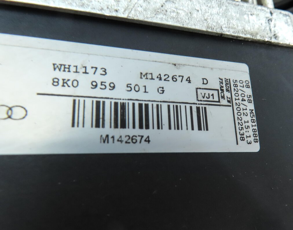 Thumbnail 7: 09-17 AUDI A4 A5 Q5 S4 (B8 8T 8R) 2.0L 3.0L 3.2L RADIATOR COOLING FAN w/ SHROUD