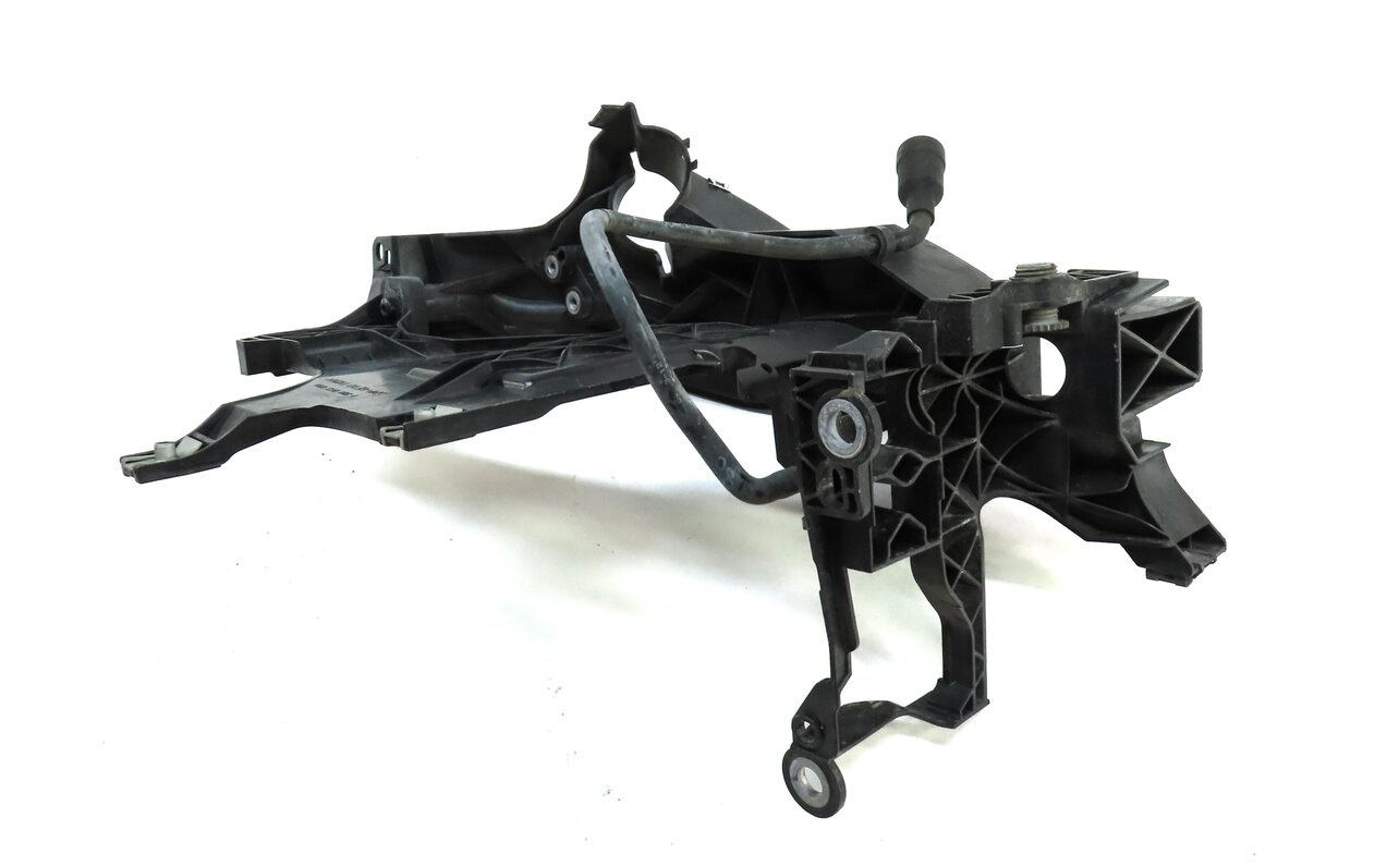 Thumbnail 6: 2013 AUDI A5 (B8 8T) FRONT RIGHT PASSENGER HEADLIGHT HEAD LIGHT MOUNT BRACKET