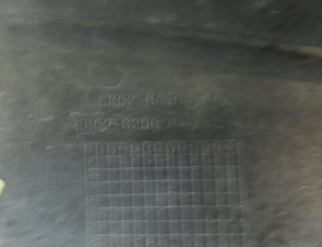 Thumbnail 7: 13-17 LAND RANGE ROVER (L405) FRONT UPPER CENTER HOOD PRIMARY GRILLE (SILVER)