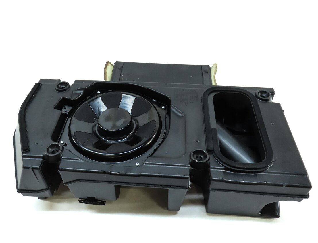 Thumbnail 4: 2013 LAND RANGE ROVER L405 RADIO STEREO SUBWOOFER SUB WOOFER SPEAKER CPLA18808CA
