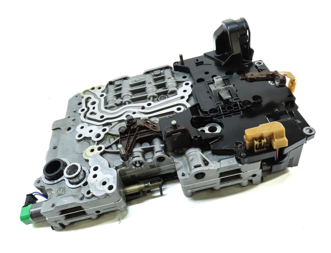 Thumbnail 3: 13-16 LAND ROVER RANGE ROVER SPORT (L405 L494) 5.0L AUTO TRANSMISSION VALVE BODY