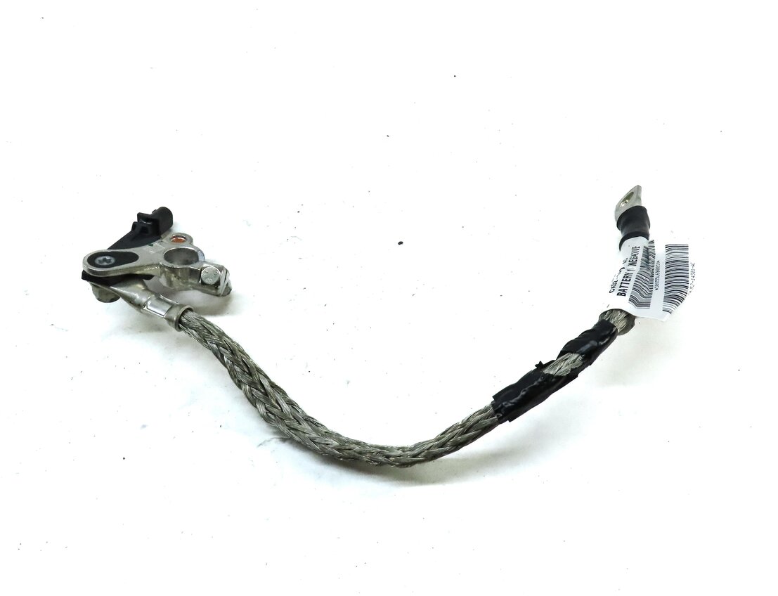 Thumbnail 4: 2013 LAND RANGE ROVER (L405) NEGATIVE BATTERY CABLE w/ INTELLIGENT BATTERY IBS