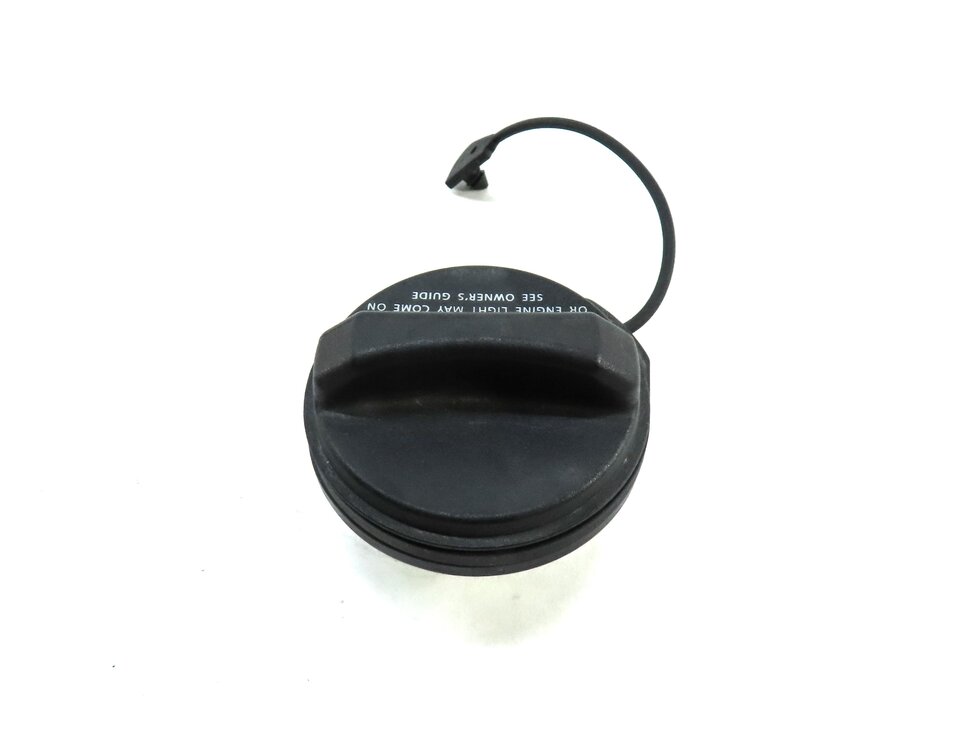 Thumbnail 4: 2013 LAND RANGE ROVER (L405) FUEL TANK GAS CAP w/ DONGLE