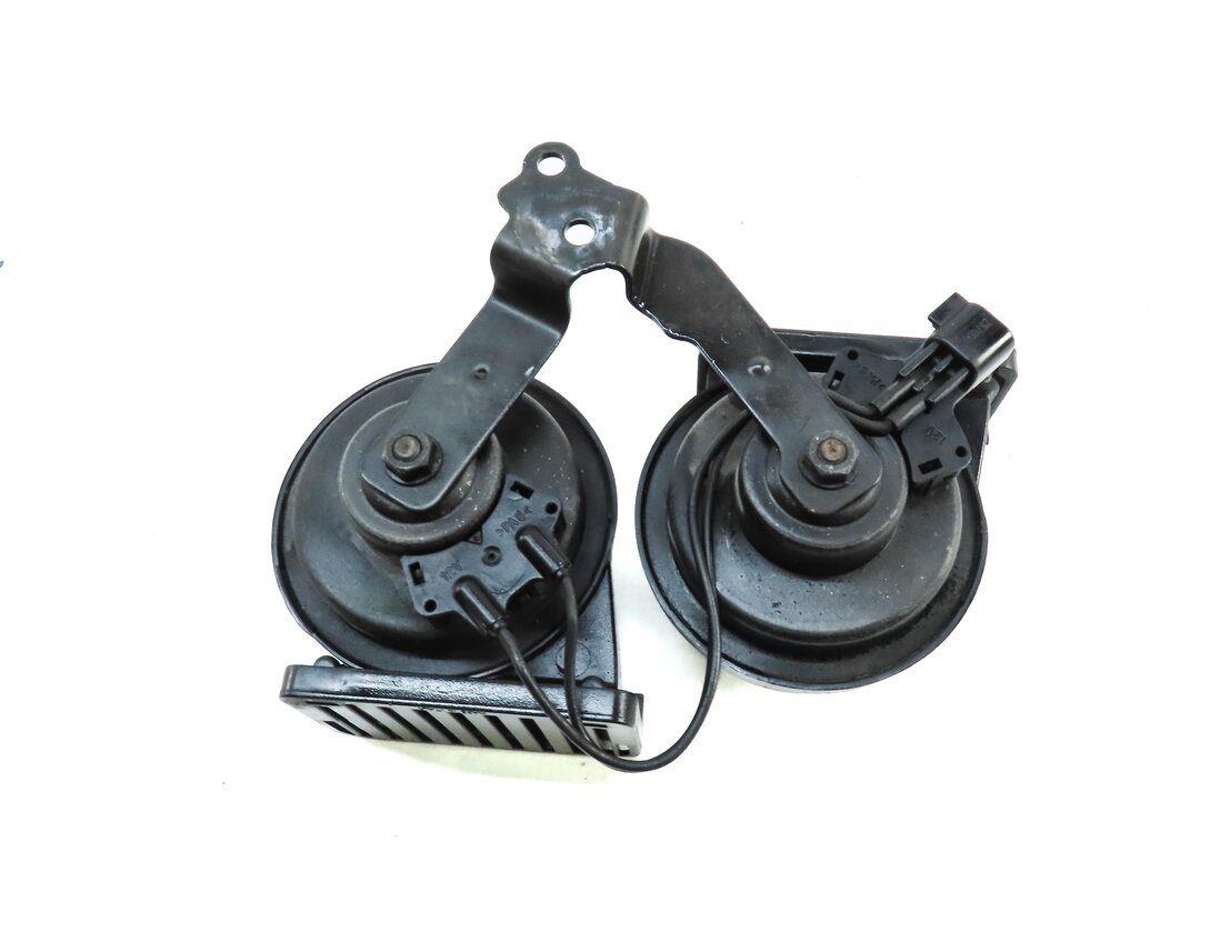 Thumbnail 5: 2013-2022 RANGE ROVER SPORT (L405 L494) HIGH & LOW TONE HORN SET-2