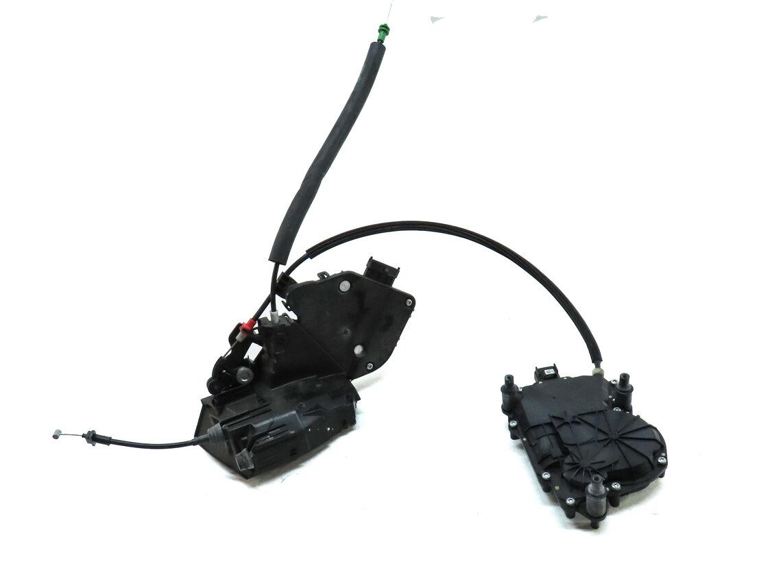 Thumbnail 2: 2013-2022 LAND ROVER DISCOVERY RANGE ROVER SPORT - LEFT REAR PASSIVE DOOR LATCH