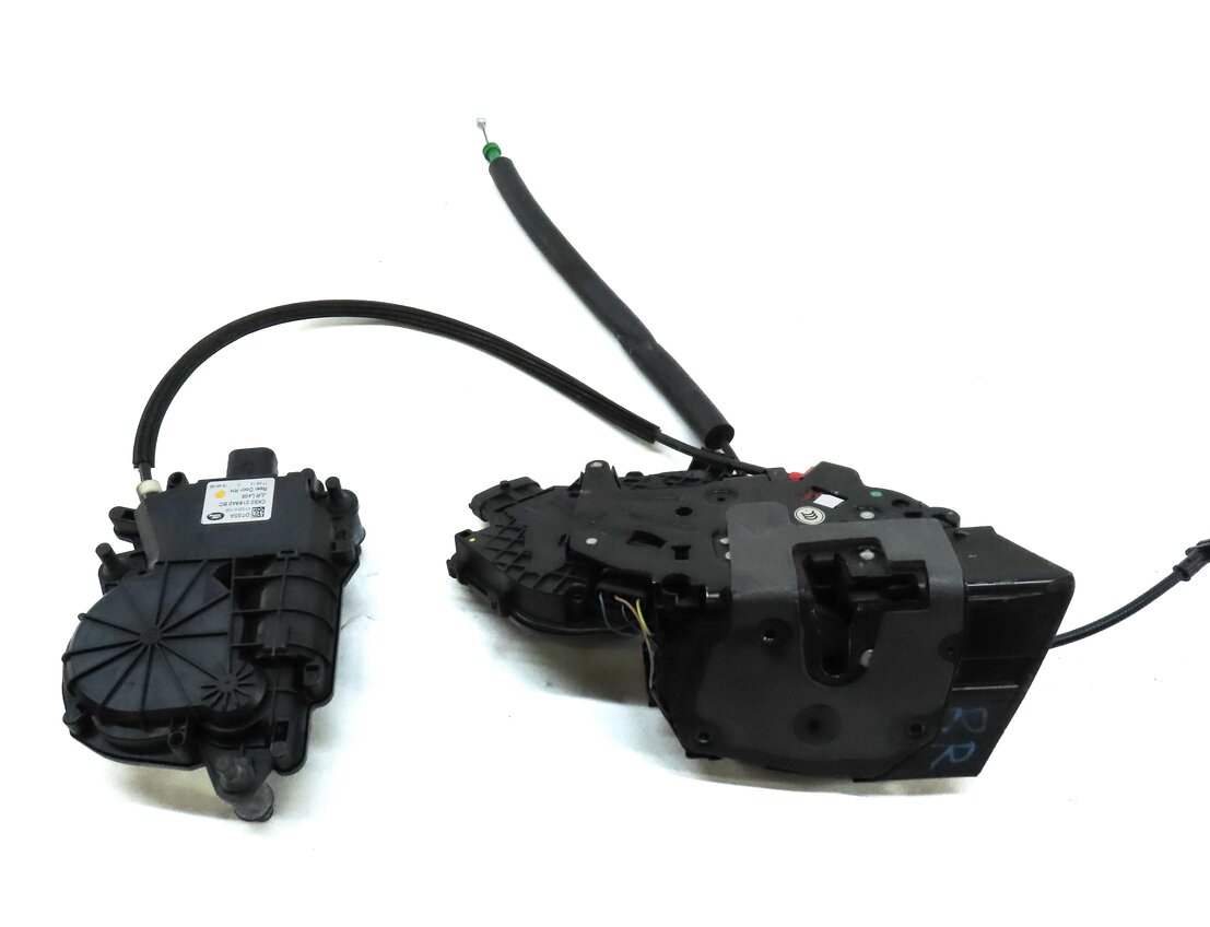 Thumbnail 4: 2013-2022 LAND ROVER DISCOVERY RANGE ROVER SPORT - LEFT REAR PASSIVE DOOR LATCH