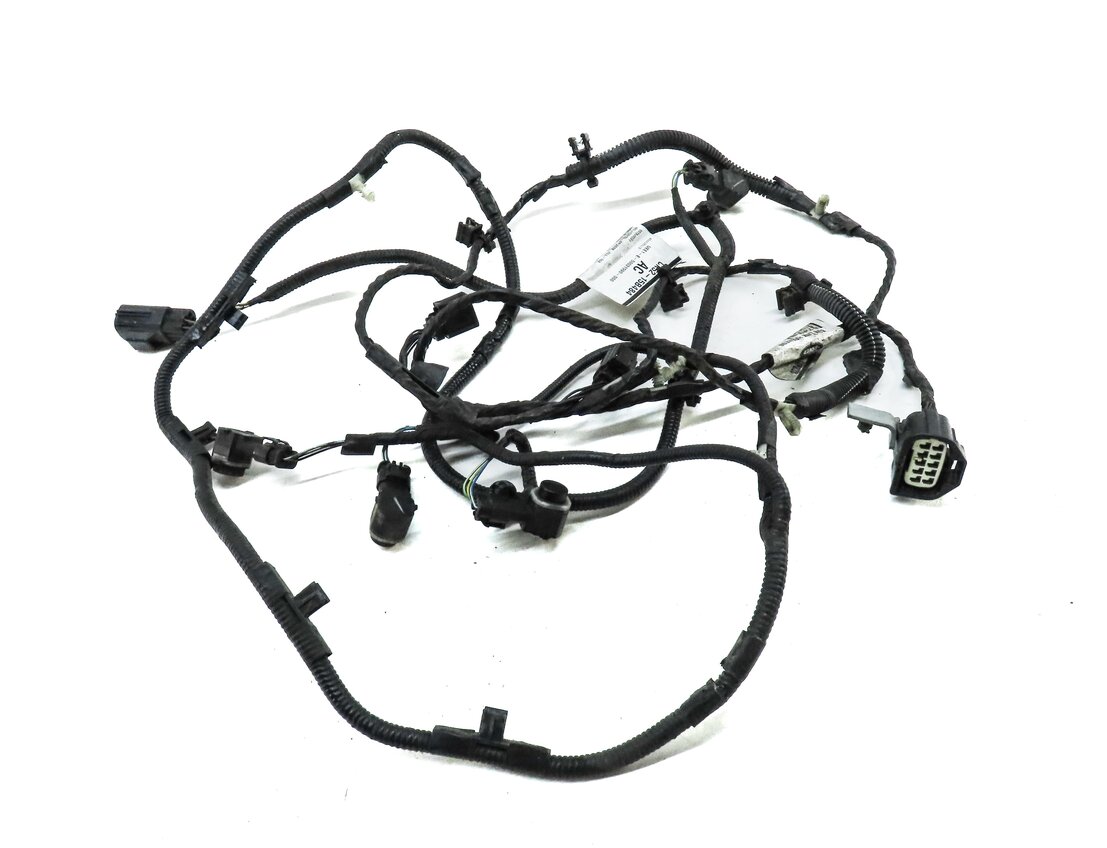 Thumbnail 1: 2013 LAND RANGE ROVER (L405) REAR PARK ASSIST PDC SENSOR SET4 (GRAY) w/ HARNESS
