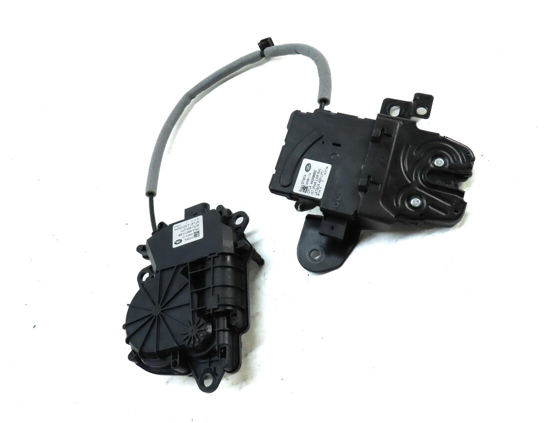 Thumbnail 4: 2013 LAND RANGE ROVER (L405) REAR LEFT TRUNK LOCK LATCH w/ ACTUATOR MOTOR