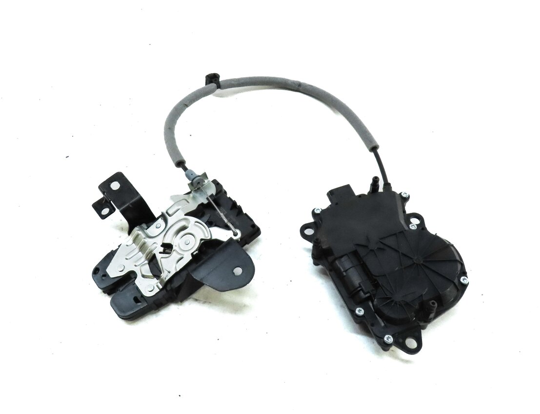 Thumbnail 5: 2013 LAND RANGE ROVER (L405) REAR LEFT TRUNK LOCK LATCH w/ ACTUATOR MOTOR