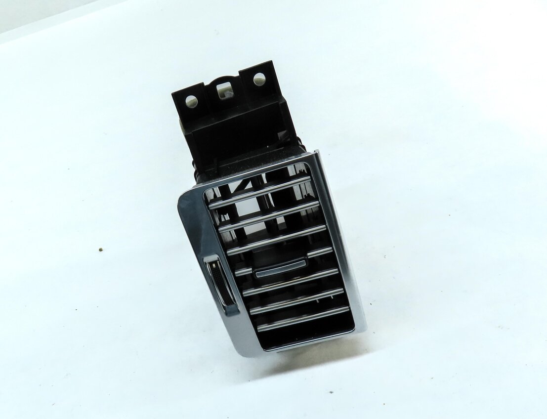 Thumbnail 3: 2013 LAND RANGE ROVER (L405) FRONT LEFT DRIVER OUTER A/C HEATER AIR VENT SILVER