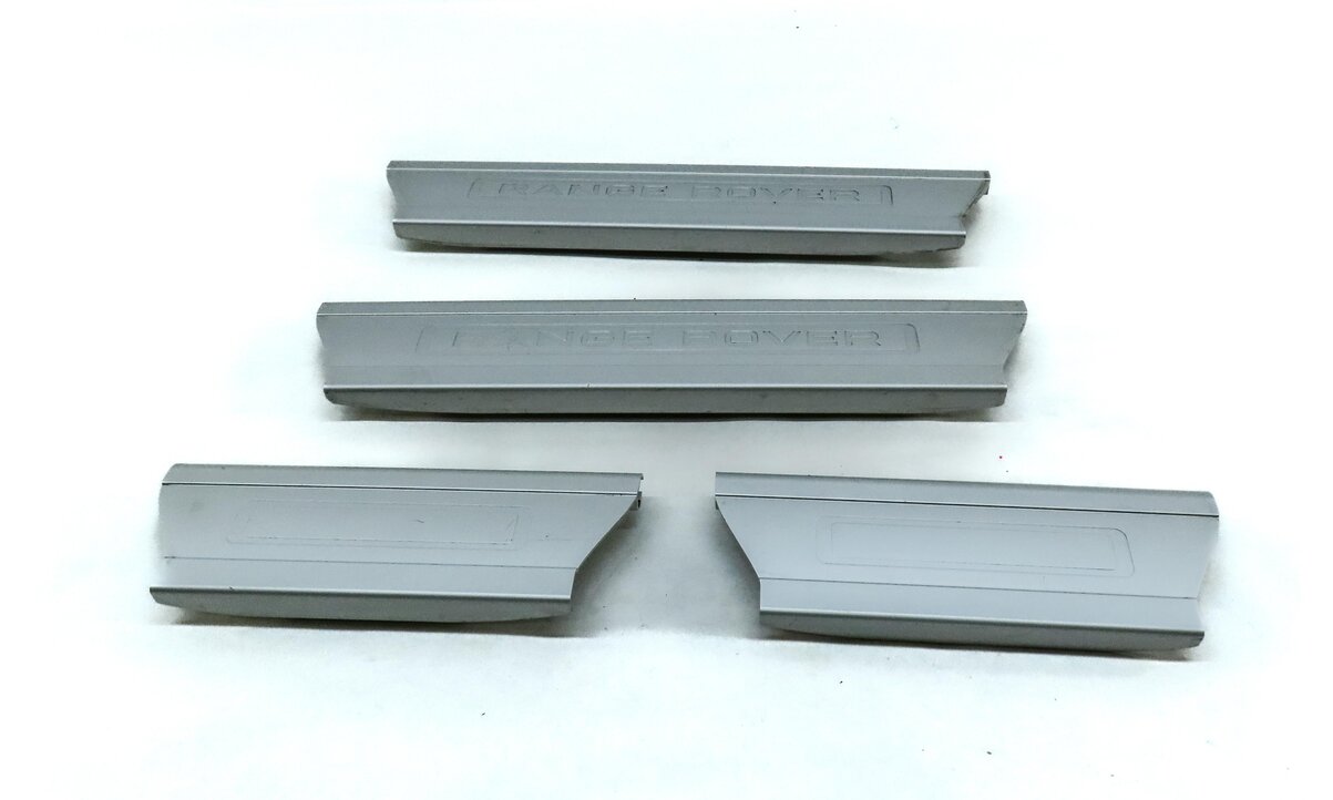 Thumbnail 2: 2013 LAND RANGE ROVER (L405) FRONT REAR LEFT RIGHT DOOR SILL SCUFF PLATE SET 4