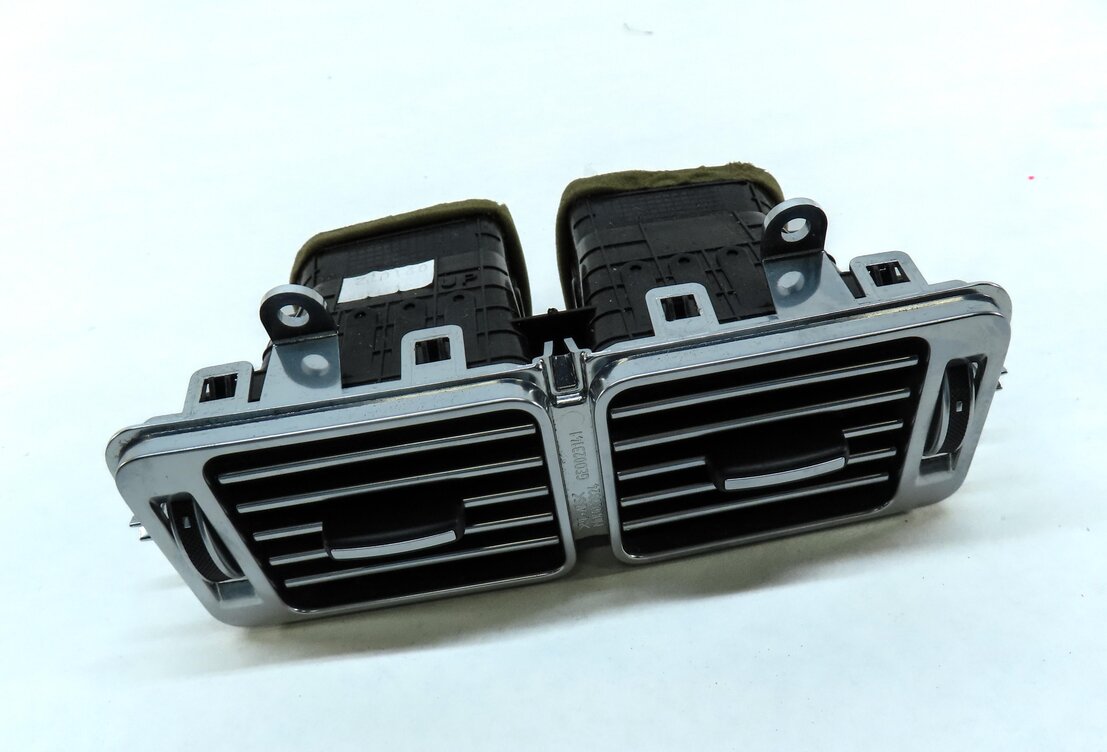 Thumbnail 3: 2013 LAND RANGE ROVER (L405) REAR CENTER CONSOLE A/C HEATER AIR VENT (SILVER)