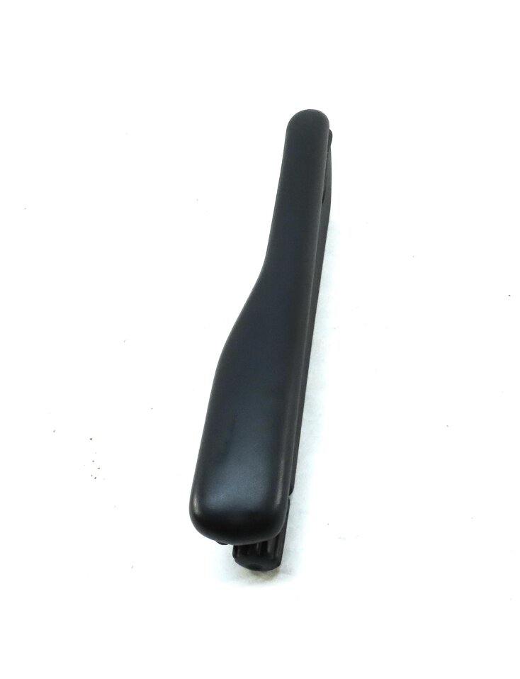 Thumbnail 2: 13-20 RANGE ROVER SPORT DISCOVERY (L405 L462 L494) RIGHT FRONT ARMREST (BLACK)