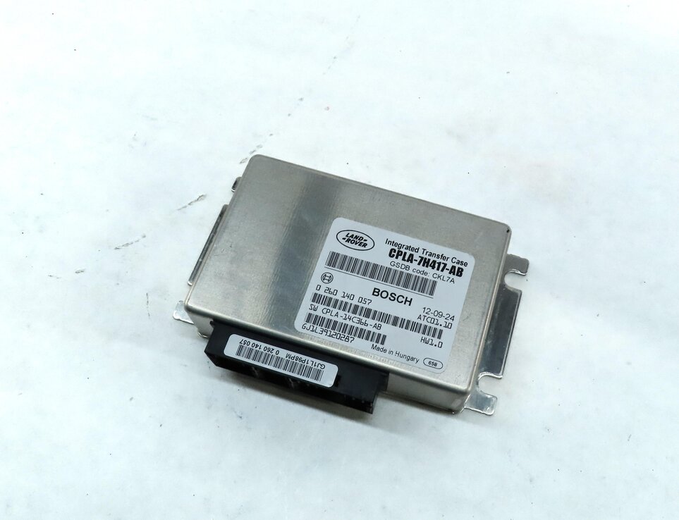 Thumbnail 1: 2013 LAND RANGE ROVER (L405) TRANSFER CASE CONTROL MODULE CPLA7H417AB