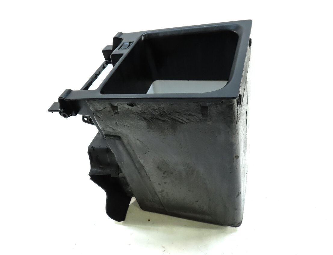 Thumbnail 4: 2013-2019 RANGE ROVER (L405) FRONT CENTER CONSOLE REFRIGERATOR STORAGE COOLER