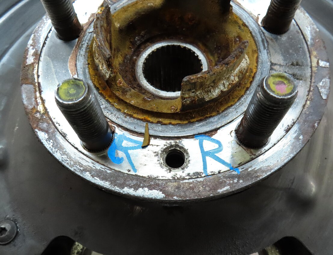 Thumbnail 6: 2013-2016 RANGE ROVER (L405) RIGHT PASSENGER REAR SPINDLE KNUCKLE WHEEL HUB