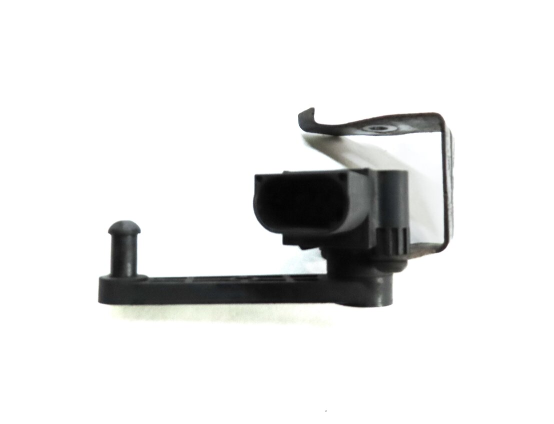 Thumbnail 4: 2013 LAND RANGE ROVER L405 FRONT RIGHT PASSENGER SUSPENSION HEIGHT LEVEL SENSOR