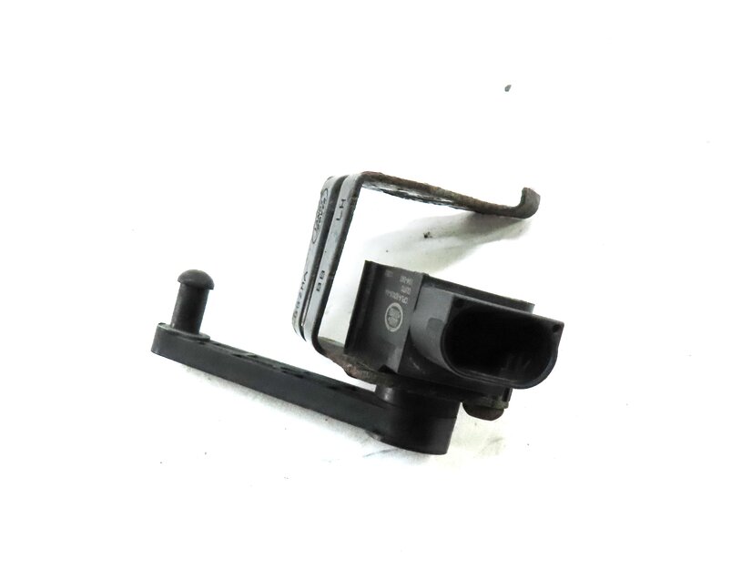Thumbnail 2: 2013 LAND RANGE ROVER (L405) FRONT LEFT DRIVER SUSPENSION HEIGHT LEVEL SENSOR