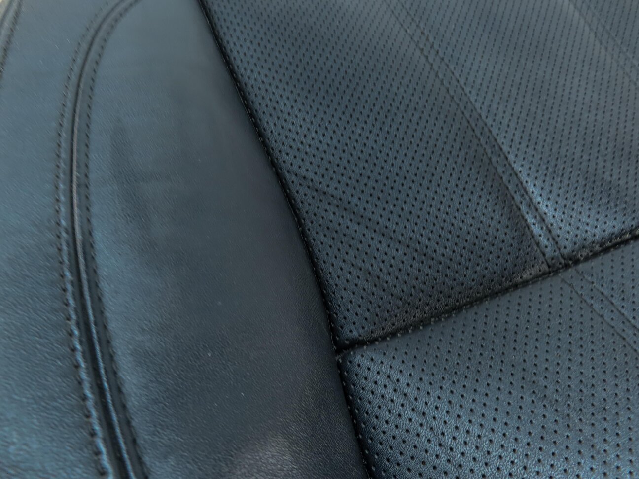 Thumbnail 7: 2013 LAND RANGE ROVER L405 FRONT RIGHT PASSENGER LOWER HEATED SEAT CUSHION BLACK