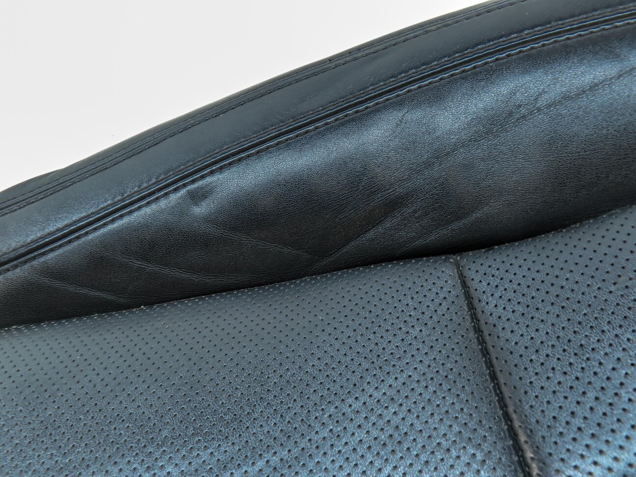 Thumbnail 8: 2013 LAND RANGE ROVER (L405) FRONT LEFT DRIVER LOWER HEATED SEAT CUSHION (BLACK)