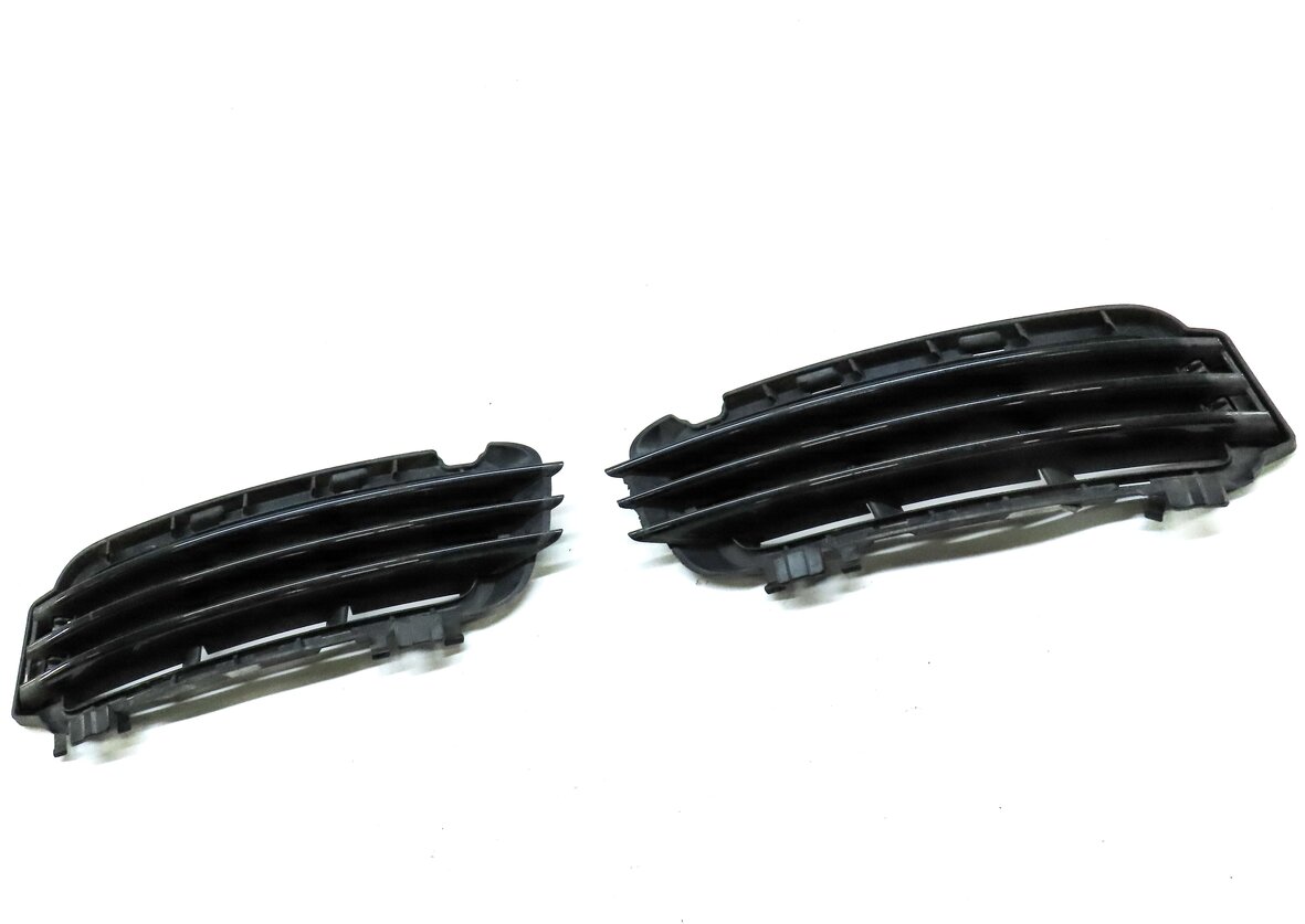 Thumbnail 3: 2013 RANGE ROVER (L405) FRONT LEFT RIGHT LOWER BUMPER GRILLE AIR VENT TRIM GRAY