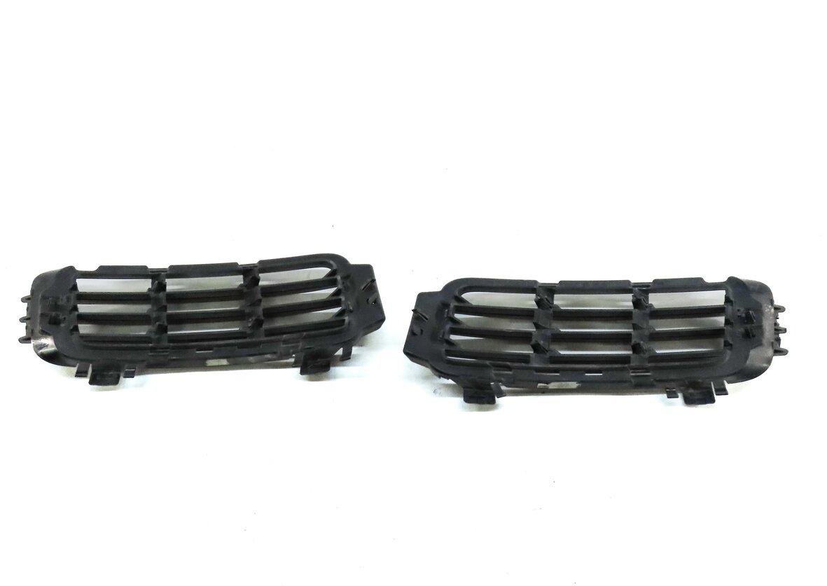 Thumbnail 5: 2013 RANGE ROVER (L405) FRONT LEFT RIGHT LOWER BUMPER GRILLE AIR VENT TRIM GRAY