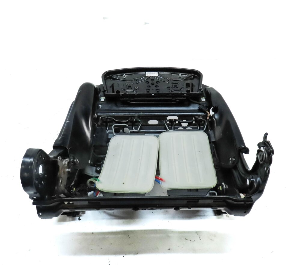Thumbnail 4: 2012-2014 640i 650i M6 COUPE (F13) FRONT LEFT DRIVER SEAT TRACK w/ ADJUST MOTORS