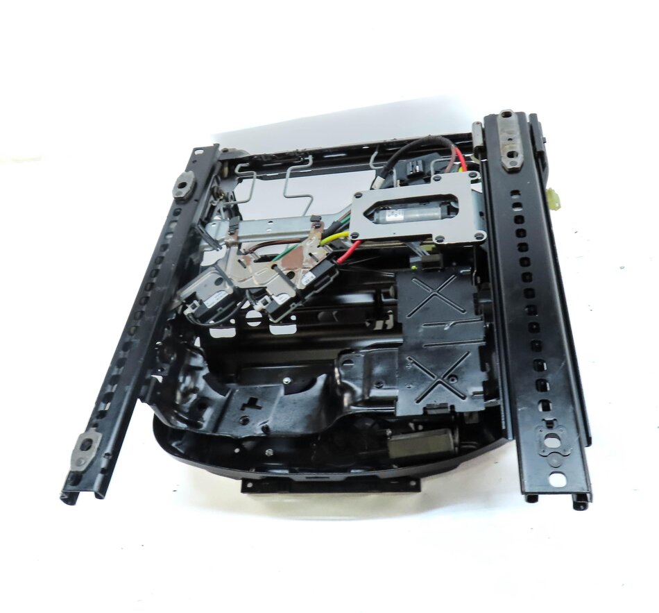 Thumbnail 6: 12-14 640i 650i M6 COUPE (F13) FRONT RIGHT PASSENGER SEAT TRACK w/ ADJUST MOTORS