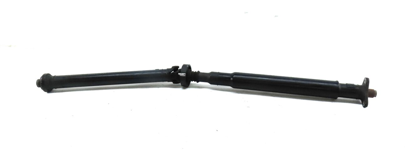 Thumbnail 4: 12-18 BMW 640i (F12 F13) RWD 3.0L 2-DOOR REAR DRIVESHAFT DRIVELINE DRIVE SHAFT
