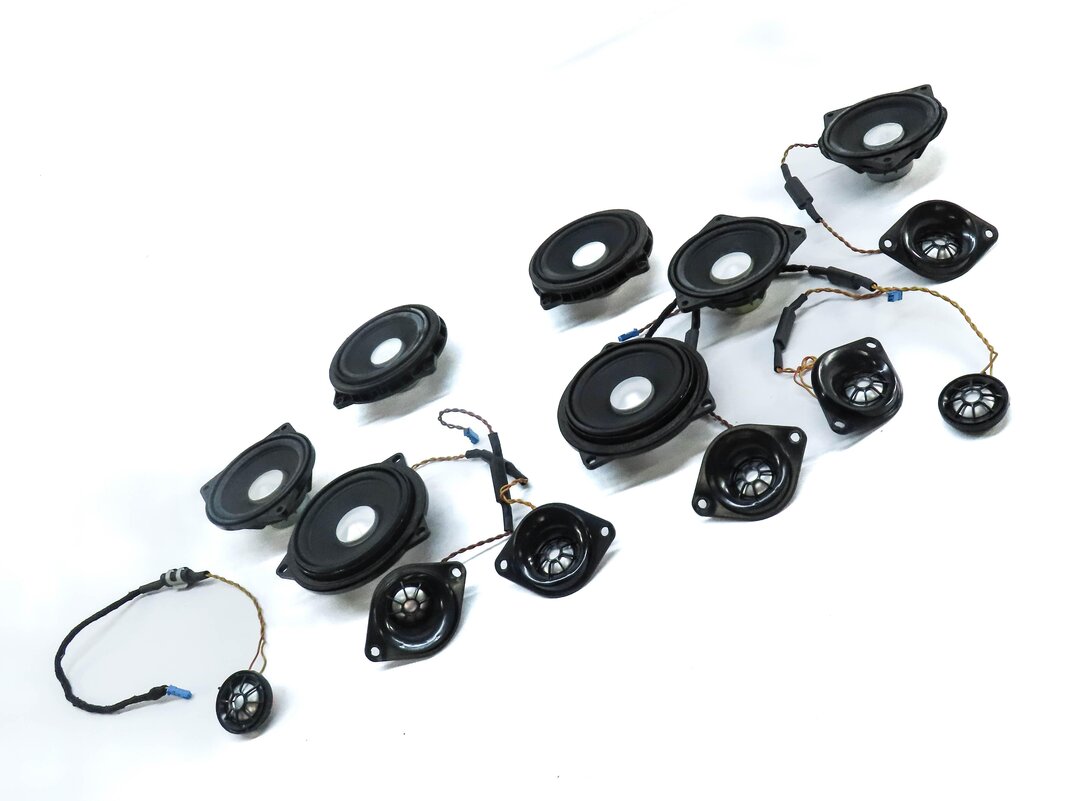 Thumbnail 3: 12 BMW 640i COUPE F13 FRONT REAR LEFT RIGHT DOOR DASH DECK LOGIC 7 SPEAKER SET14