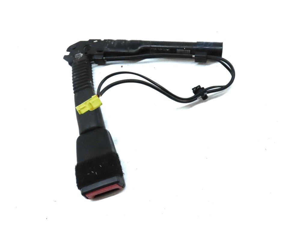Thumbnail 3: 12-19 BMW 4 6 SERIES M4 M6 (F06 F12 F13 F32) RIGHT FRONT SEATBELT RECEIVER
