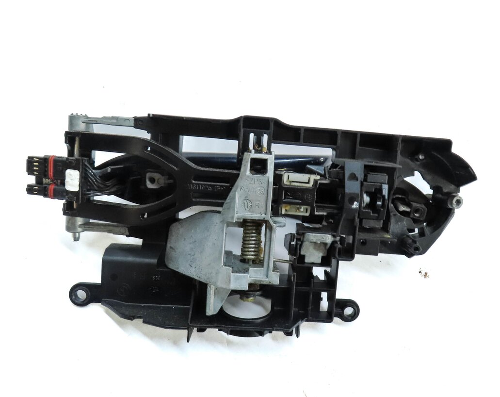 Thumbnail 5: 09-19 BMW 5 6 7 SERIES (F01 F07 F10 F12) RIGHT FRONT COMFORT DOOR HANDLE (BLACK)