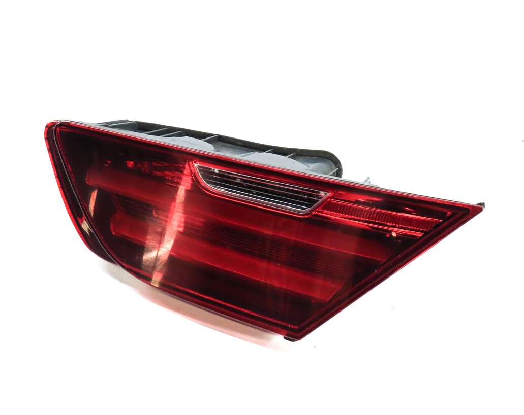 12-19 BMW 640i 650i M6 ///M (F06 F12 F13) RIGHT TRUNK INNER TAILLIGHT LIGHT LAMP