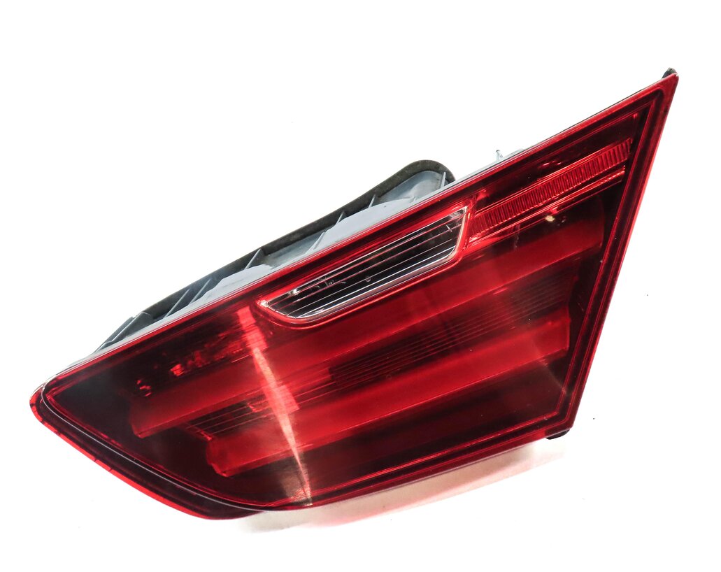 Thumbnail 4: 12-19 BMW 640i 650i M6 ///M (F06 F12 F13) RIGHT TRUNK INNER TAILLIGHT LIGHT LAMP