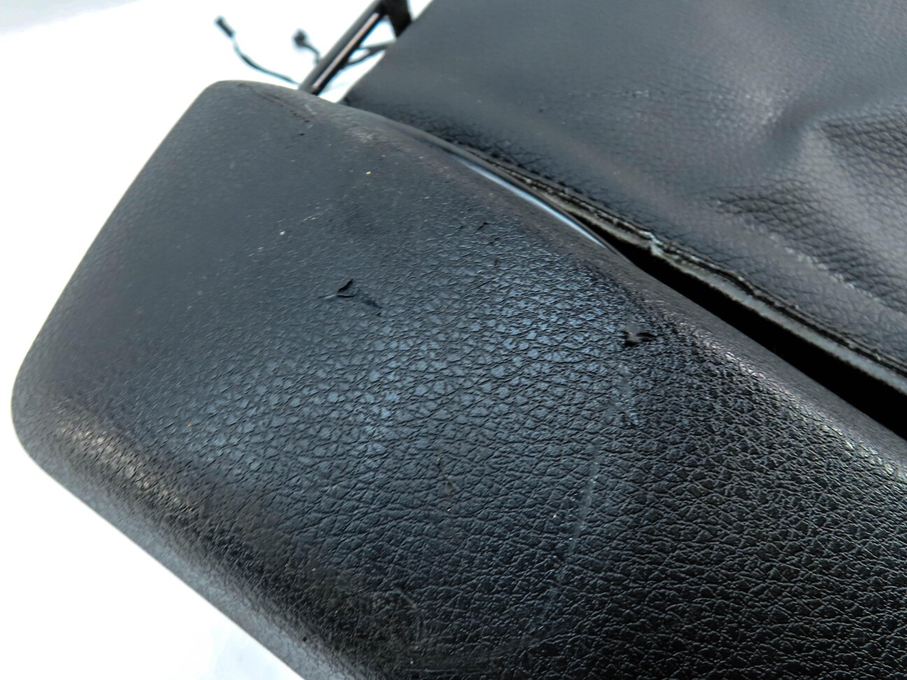 Thumbnail 7: 2012 BMW 640i COUPE F13 FRONT RIGHT UPPER COMFORT SEAT CUSHION HEAT VENTED BLACK