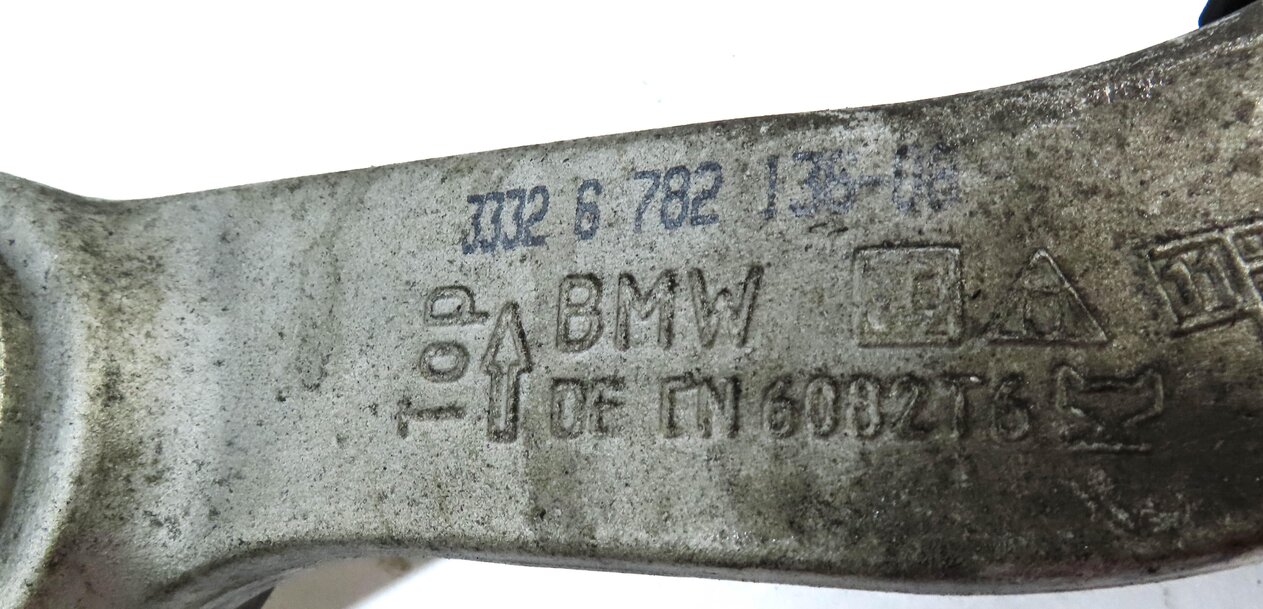 Thumbnail 12: 11-19 BMW 535i 550i 640i 650i 740i 750i (F01 F10) RIGHT REAR CONTROL ARM SET-3
