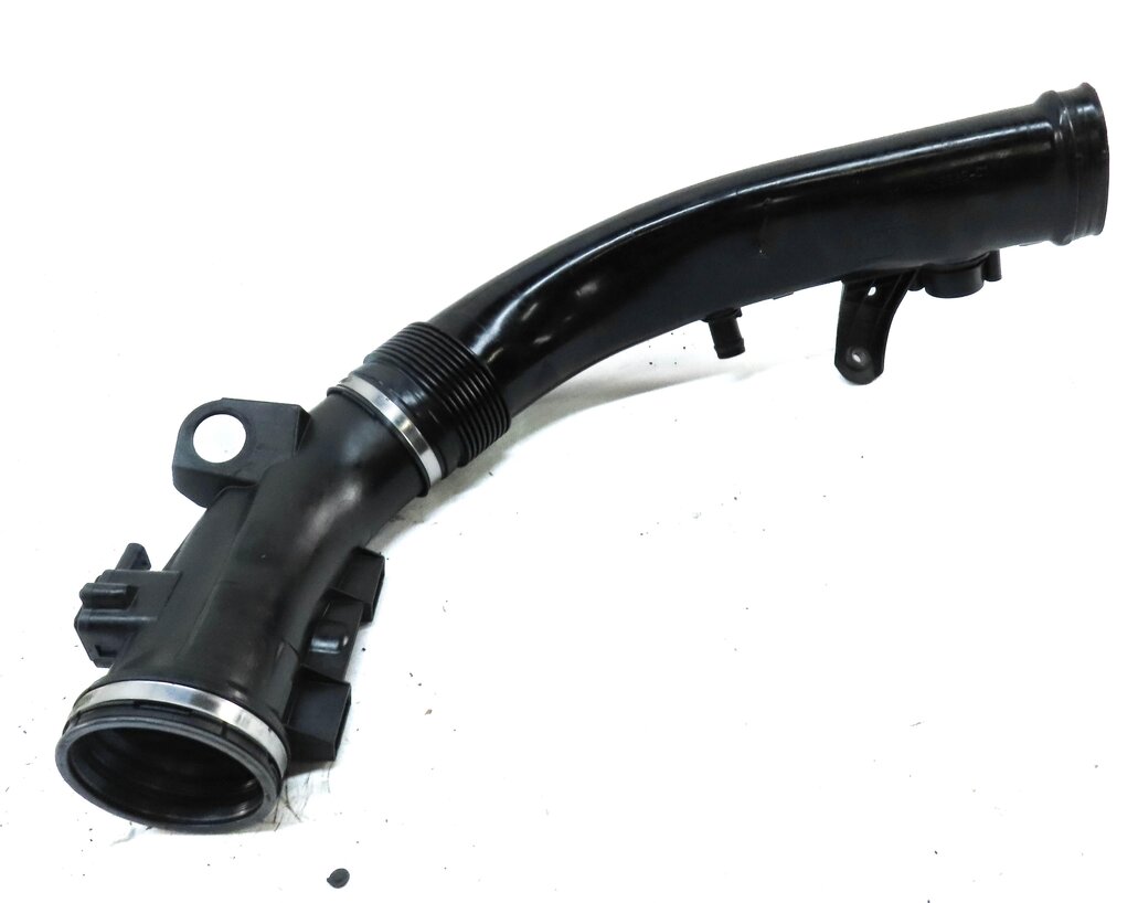 2012 BMW 640i COUPE (F13) 3.0L TURBO N55 ENGINE UPPER AIR INTAKE HOSE PIPE