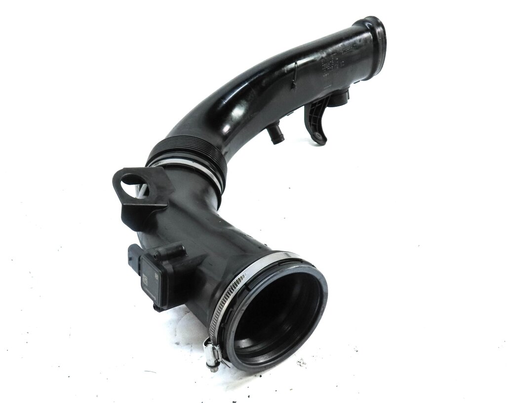 Thumbnail 4: 2012 BMW 640i COUPE (F13) 3.0L TURBO N55 ENGINE UPPER AIR INTAKE HOSE PIPE