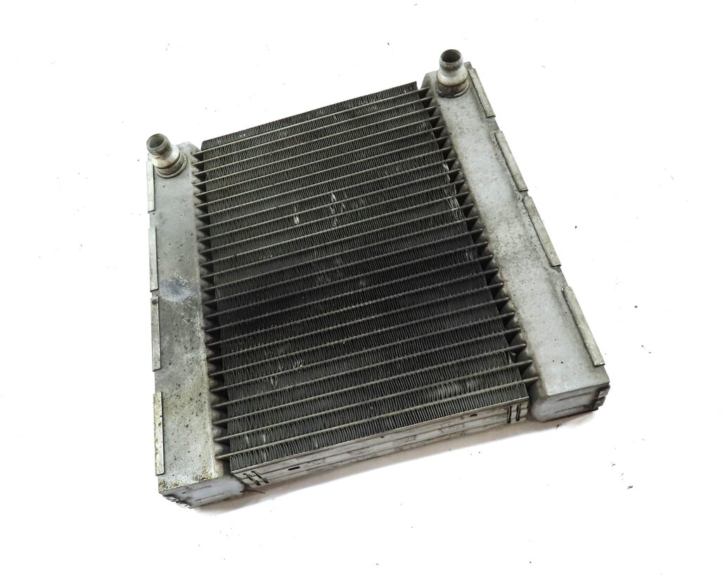 Thumbnail 3: 2010-2019 BMW 535i 550i 640i 740i 750i 760i (F01 F06 F07 F10) ENGINE OIL COOLER