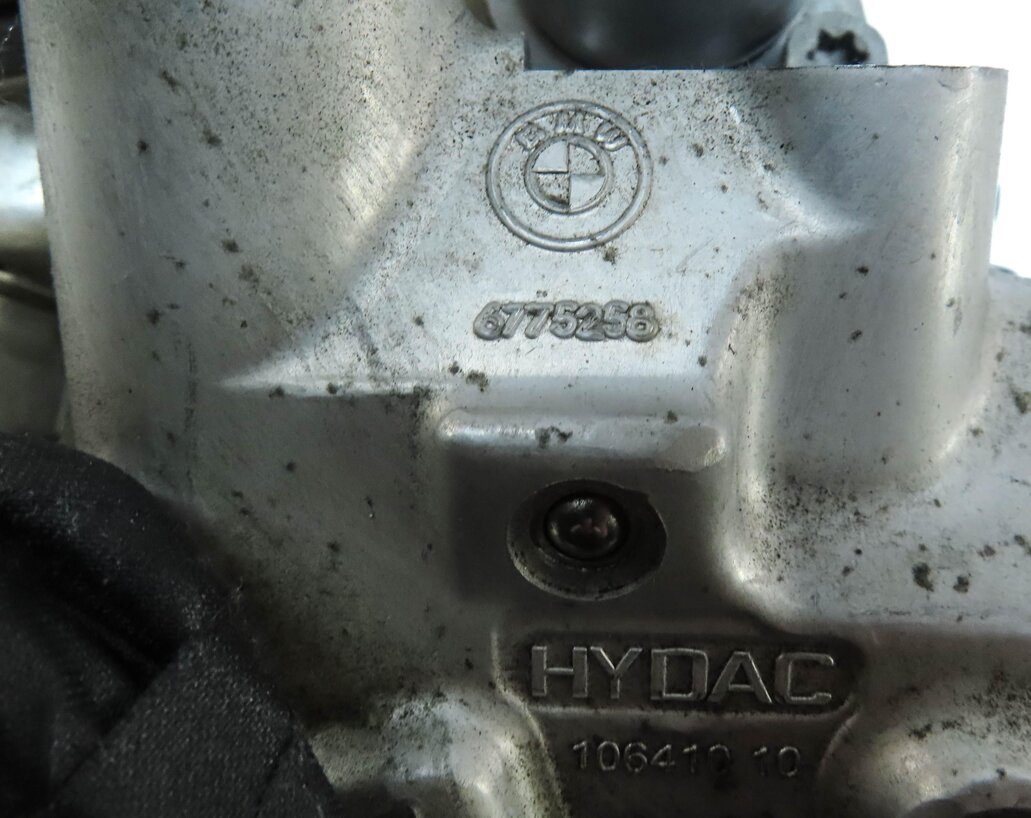 Thumbnail 7: 2012 BMW 640i COUPE (F13) DYNAMIC DRIVE VALVE BLOCK 37146775258